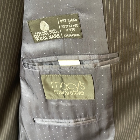 Calvin Klein Suit, worn once in great condition. Blue with pinstripes. - Picture 2 of 5